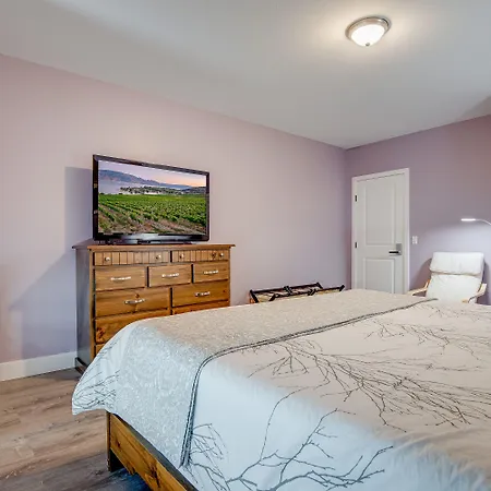 Adela'S Bed And Breakfast-2